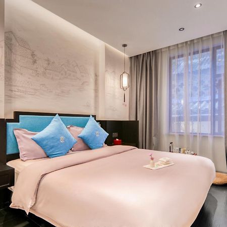 Gongxili - Chujian Hotel Kunming Buitenkant foto