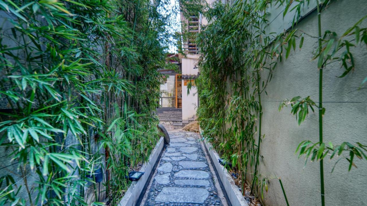 Gongxili - Chujian Hotel Kunming Buitenkant foto